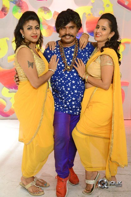 Kobbari-Matta-Song-Covarage-Press-Meet